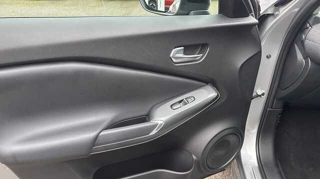 Nissan Juke JUKE 1.0 DiG-T Acenta Premium 5dr