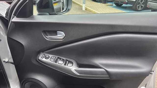 Nissan Juke JUKE 1.0 DiG-T Acenta Premium 5dr