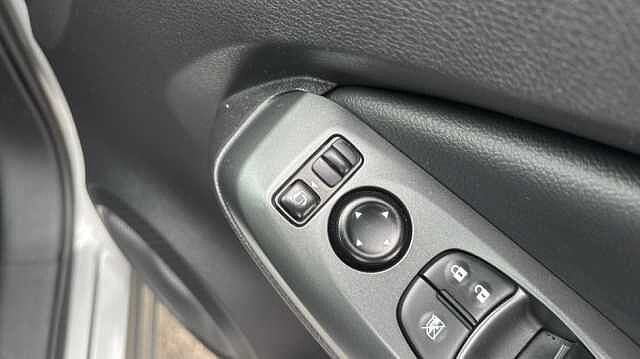 Nissan Juke JUKE 1.0 DiG-T Acenta Premium 5dr