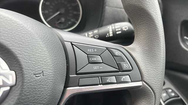 Nissan Juke JUKE 1.0 DiG-T Acenta Premium 5dr