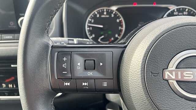 Nissan Qashqai QASHQAI 1.3 DiG-T MH Acenta Premium 5dr