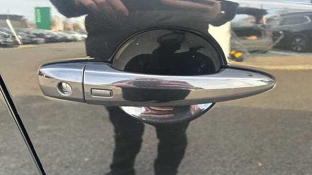 Nissan Qashqai QASHQAI 1.3 DiG-T MH Acenta Premium 5dr