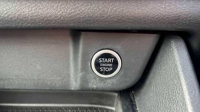 Nissan Qashqai QASHQAI 1.3 DiG-T MH Acenta Premium 5dr