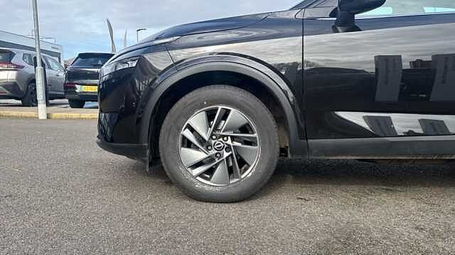 Nissan Qashqai QASHQAI 1.3 DiG-T MH Acenta Premium 5dr