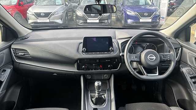 Nissan Qashqai QASHQAI 1.3 DiG-T MH Acenta Premium 5dr