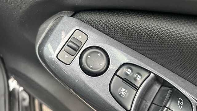 Nissan Juke JUKE 1.0 DiG-T 114 Acenta 5dr