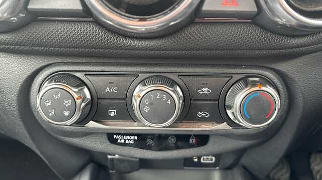 Nissan Juke JUKE 1.0 DiG-T 114 Acenta 5dr