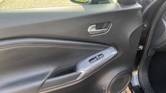 Nissan Juke JUKE 1.0 DiG-T 114 N-Connecta 5dr