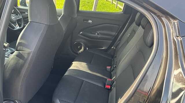 Nissan Juke JUKE 1.0 DiG-T 114 N-Connecta 5dr