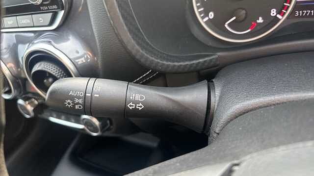 Nissan Juke JUKE 1.0 DiG-T 114 N-Connecta 5dr