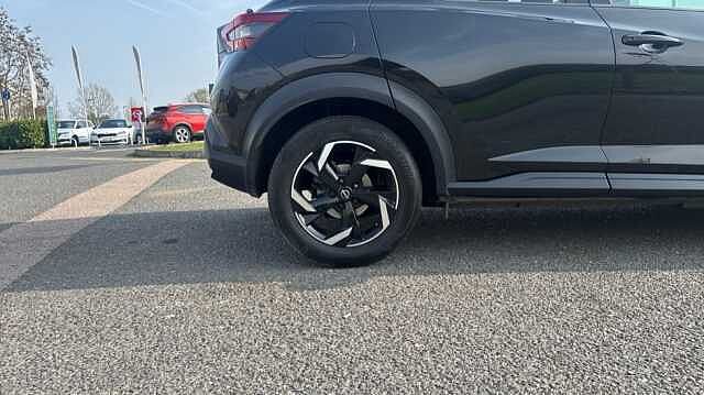 Nissan Juke JUKE 1.0 DiG-T 114 N-Connecta 5dr