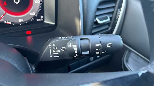 Nissan Qashqai 1.3 DiG-T MH N-Connecta 5dr