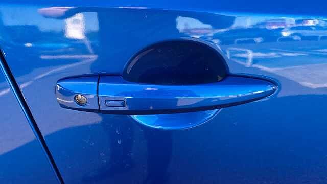 Nissan Qashqai 1.3 DiG-T MH N-Connecta 5dr