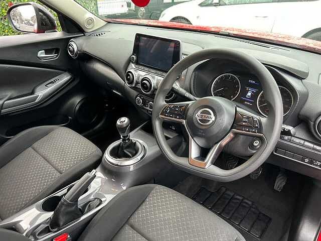Nissan Juke 1.0 DIG-T Acenta SUV 5dr Petrol Manual Euro 6 (s/s) (117 ps)