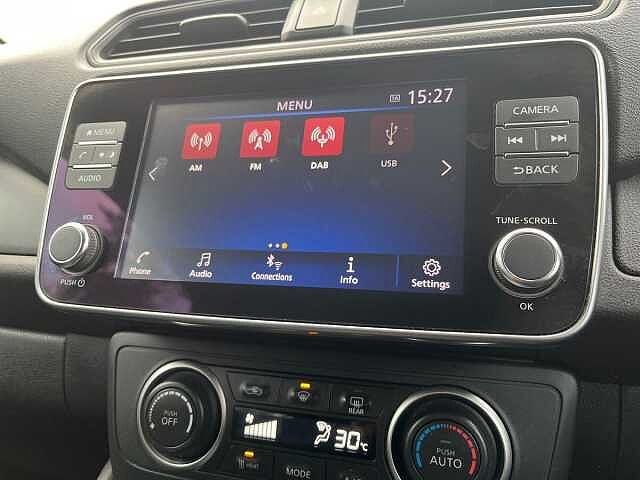 Nissan LEAF 39kWh Acenta Hatchback 5dr Electric Auto (150 ps)