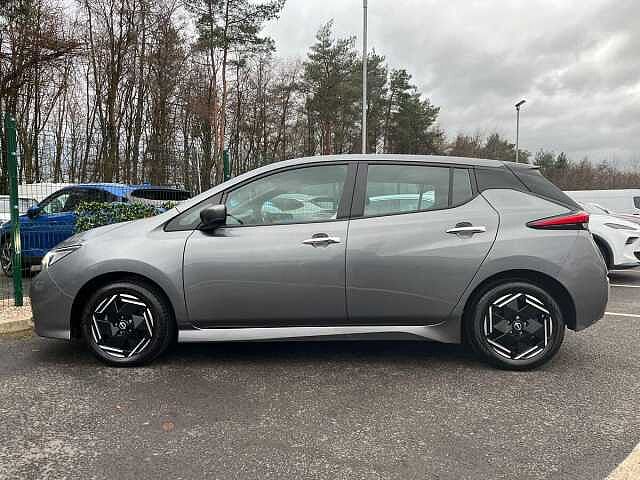 Nissan LEAF 39kWh Acenta Hatchback 5dr Electric Auto (150 ps)