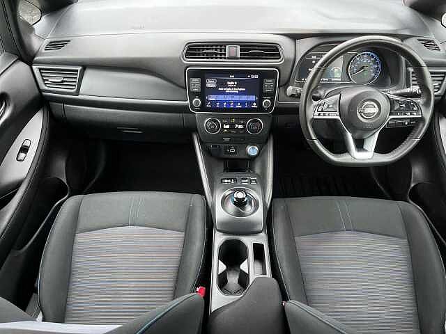 Nissan LEAF 39kWh Acenta Hatchback 5dr Electric Auto (150 ps)