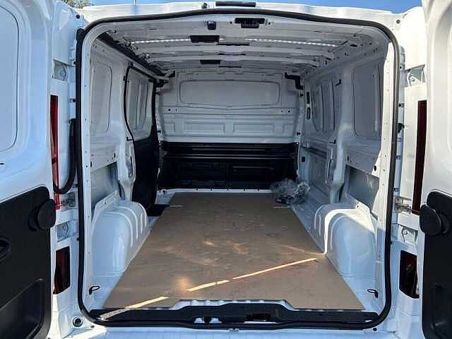 Nissan Primastar 2.0 dCi 30 Tekna Panel Van 5dr Diesel Manual L2 H1 Euro 6 (s/s) (130 ps)