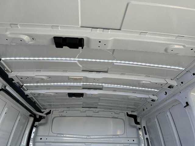 Nissan Primastar 2.0 dCi 30 Tekna Panel Van 5dr Diesel Manual L2 H1 Euro 6 (s/s) (130 ps)