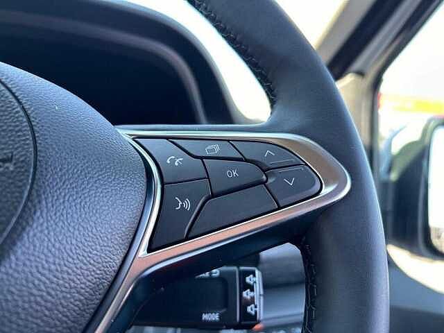 Nissan Primastar 2.0 dCi 30 Tekna Panel Van 5dr Diesel Manual L2 H1 Euro 6 (s/s) (130 ps)