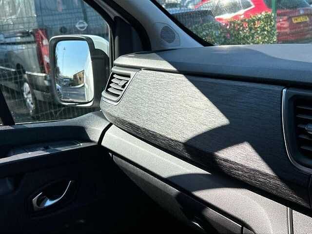 Nissan Primastar 2.0 dCi 30 Tekna Panel Van 5dr Diesel Manual L2 H1 Euro 6 (s/s) (130 ps)