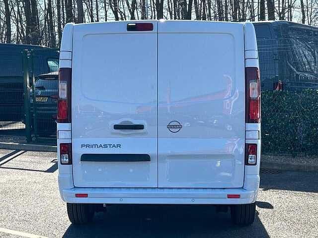 Nissan Primastar 2.0 dCi 30 Tekna Panel Van 5dr Diesel Manual L2 H1 Euro 6 (s/s) (130 ps)