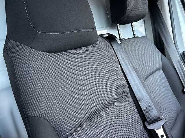 Nissan Primastar 2.0 dCi 30 Acenta L2 H1 Euro 6 (s/s) 5dr