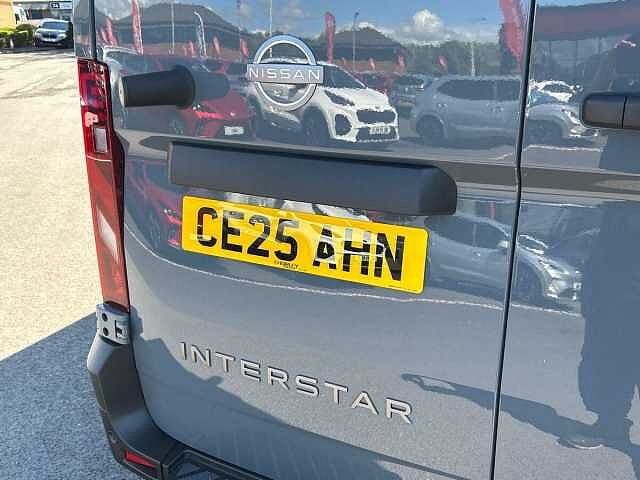 Nissan Interstar 2.0 dCi 35 Tekna Panel Van 4dr Diesel Manual L2 H2 Euro 6 (s/s) (130 ps)