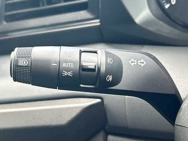 Nissan Interstar 2.0 dCi 35 Tekna Panel Van 4dr Diesel Manual L2 H2 Euro 6 (s/s) (130 ps)