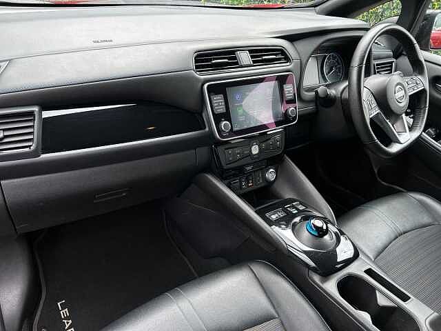 Nissan LEAF 39kWh N-Connecta Hatchback 5dr Electric Auto (150 ps)