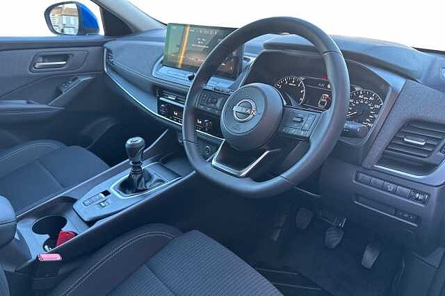 Nissan Qashqai 1.3 DiG-T MH Acenta Premium 5dr