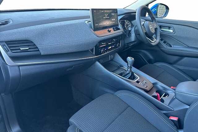 Nissan Qashqai 1.3 DiG-T MH Acenta Premium 5dr