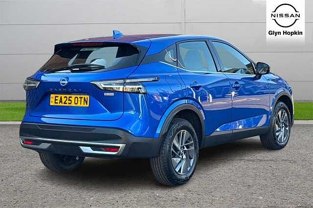 Nissan Qashqai 1.3 DiG-T MH Acenta Premium 5dr