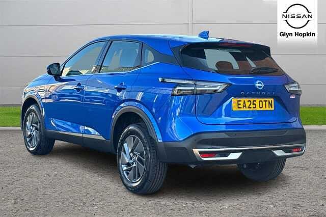 Nissan Qashqai 1.3 DiG-T MH Acenta Premium 5dr