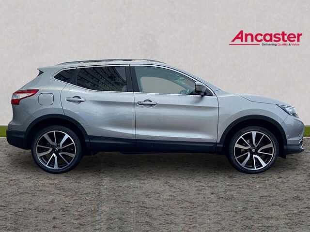 Nissan QASHQAI 1.2 DiG-T Tekna [Non-Panoramic] 5dr