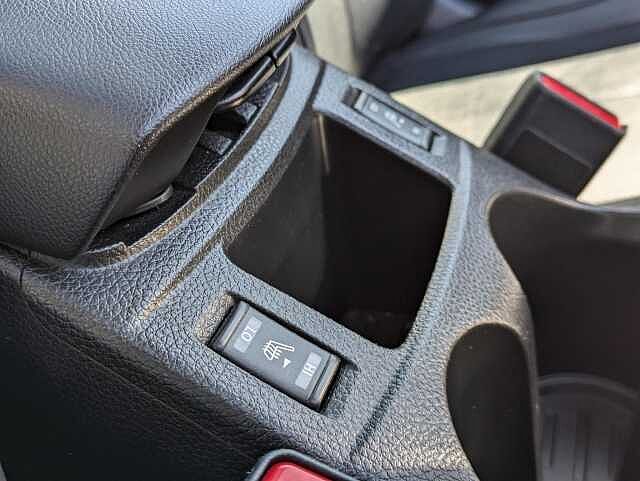 Nissan Qashqai 1.5 dCi Tekna SUV 5dr Diesel Manual 2WD Euro 6 (s/s) (110 ps)