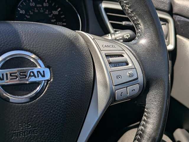 Nissan Qashqai 1.5 dCi Tekna SUV 5dr Diesel Manual 2WD Euro 6 (s/s) (110 ps)