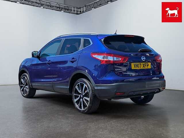 Nissan Qashqai 1.5 dCi Tekna SUV 5dr Diesel Manual 2WD Euro 6 (s/s) (110 ps)