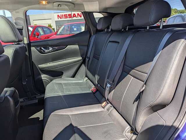 Nissan Qashqai 1.5 dCi Tekna SUV 5dr Diesel Manual 2WD Euro 6 (s/s) (110 ps)