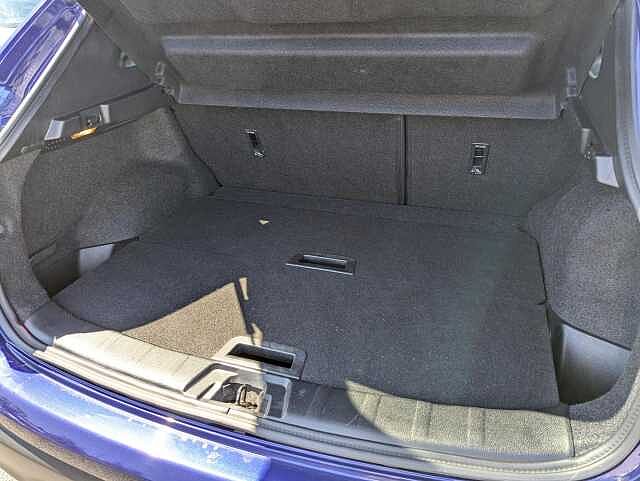 Nissan Qashqai 1.5 dCi Tekna SUV 5dr Diesel Manual 2WD Euro 6 (s/s) (110 ps)