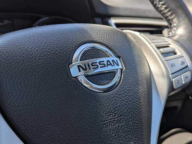 Nissan Qashqai 1.5 dCi Tekna SUV 5dr Diesel Manual 2WD Euro 6 (s/s) (110 ps)