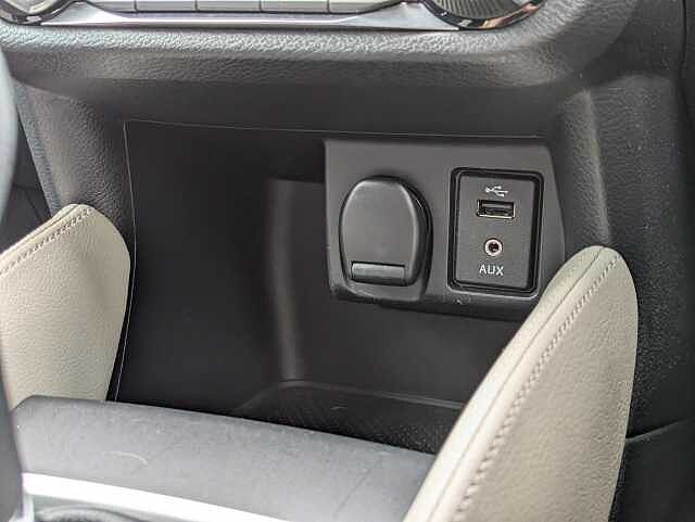 Nissan Micra 1.5 dCi N-Connecta Hatchback 5dr Diesel Manual Euro 6 (s/s) (90 ps)