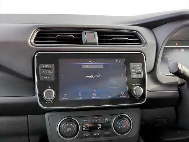 Nissan Leaf 40kWh Acenta Auto 5dr
