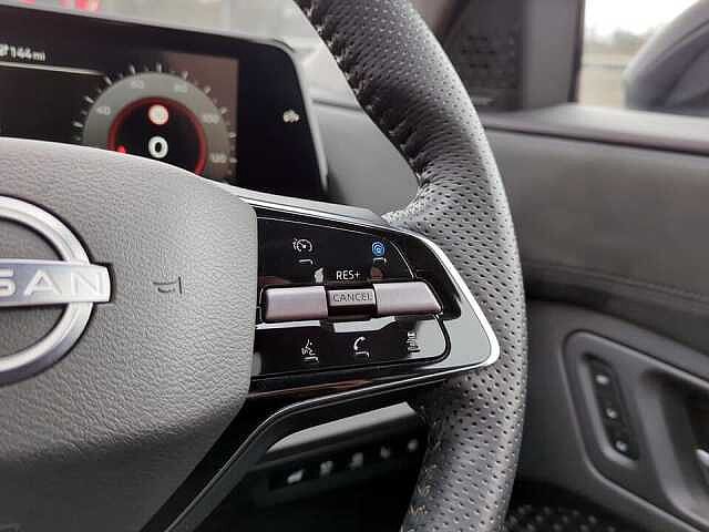 Nissan ARIYA 87kWh Evolve Auto 5dr 22kW Charger