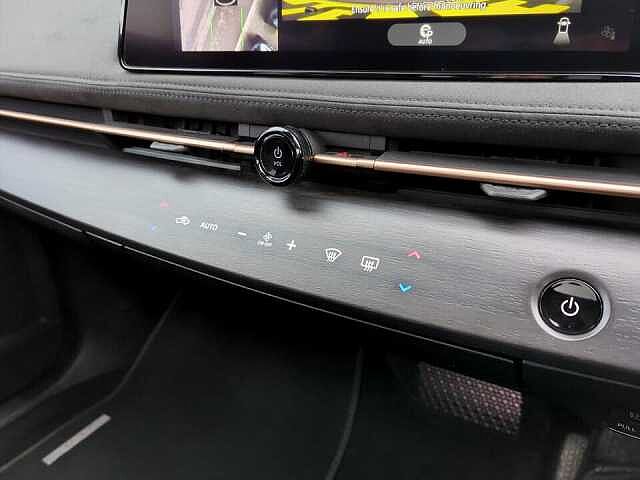 Nissan ARIYA 87kWh Evolve Auto 5dr 22kW Charger