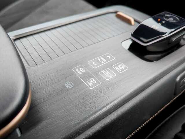 Nissan ARIYA 87kWh Evolve Auto 5dr 22kW Charger