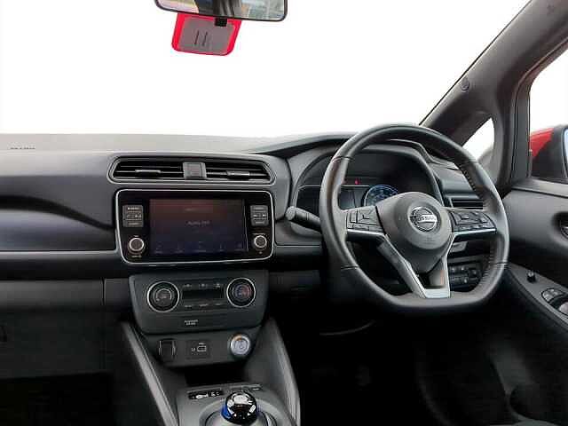 Nissan Leaf 40kWh Acenta Auto 5dr