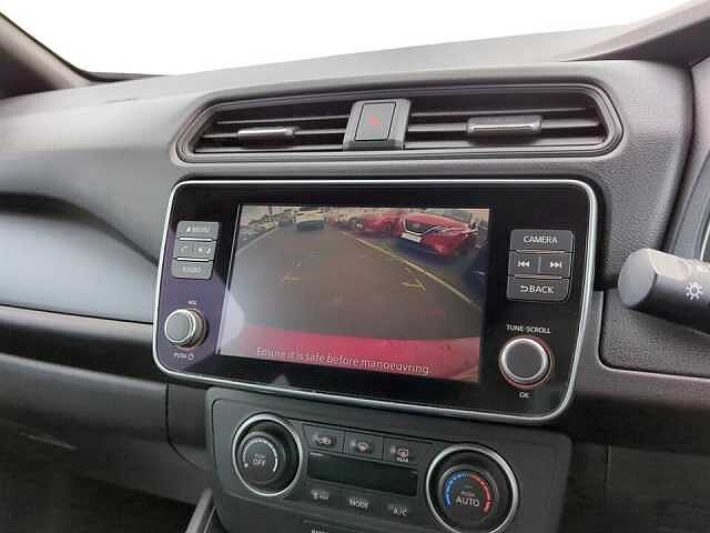 Nissan Leaf 40kWh Acenta Auto 5dr