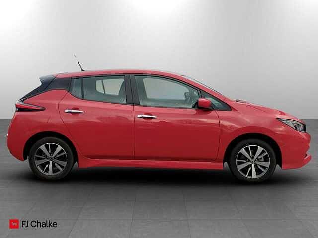 Nissan Leaf 40kWh Acenta Auto 5dr