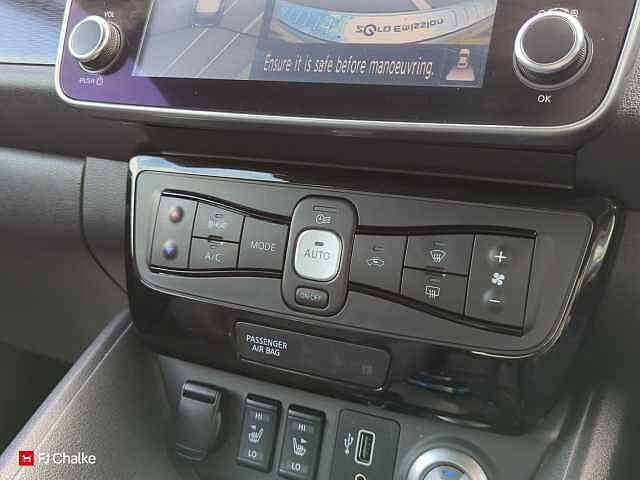 Nissan Leaf 40kWh Tekna Auto 5dr